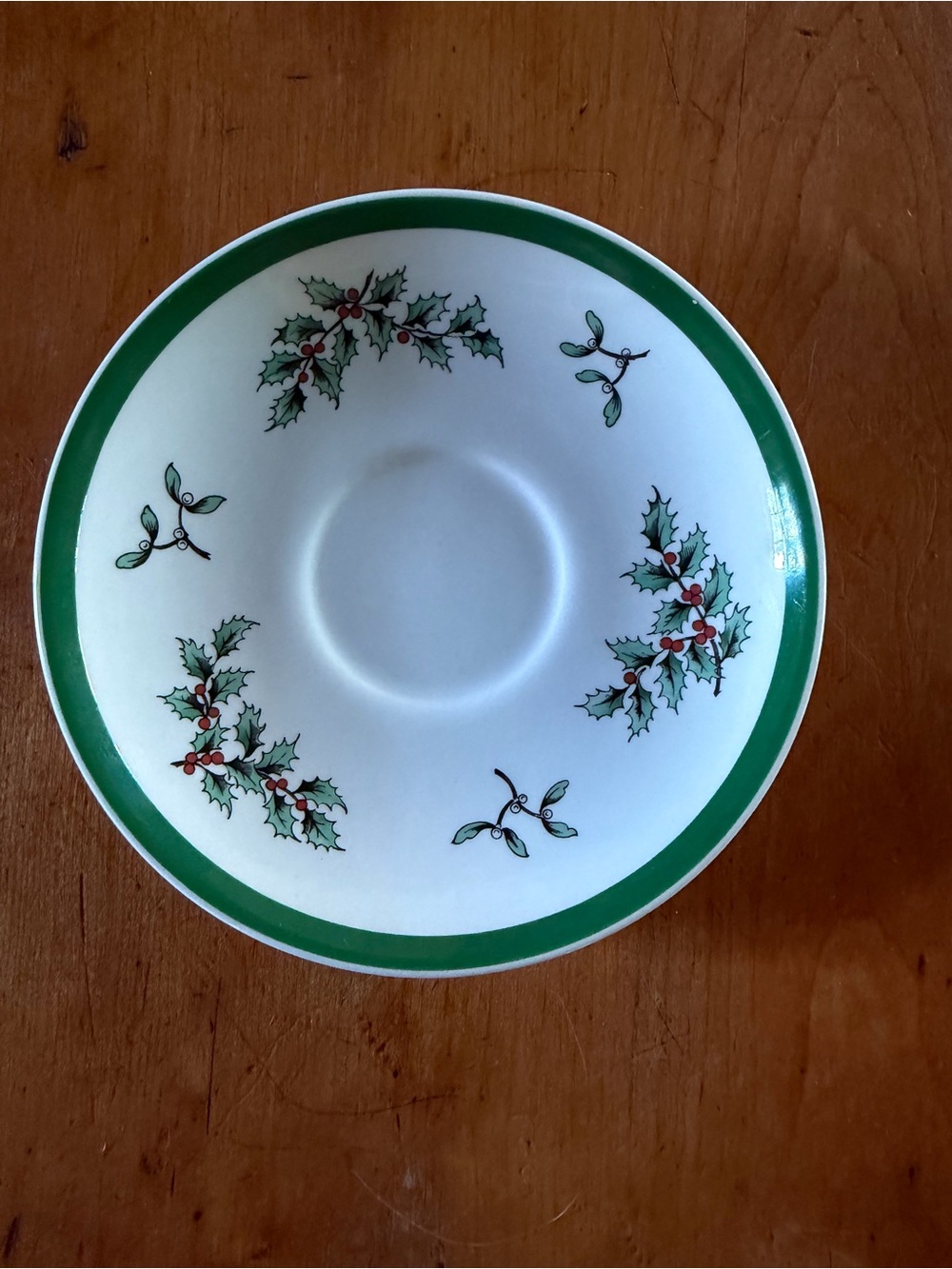 Christmas Holiday Holly Ceramic Saucer - Green & white Set of 12 | Spode England